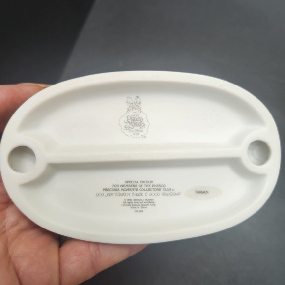 1987 Precious Moments Figurine "You Cannot Chunk A Good Freadship" - Picture 5 of 5